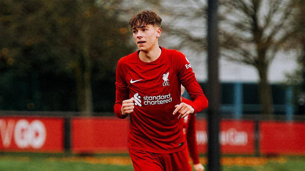 Luke Chambers (liverpoolfc.com)