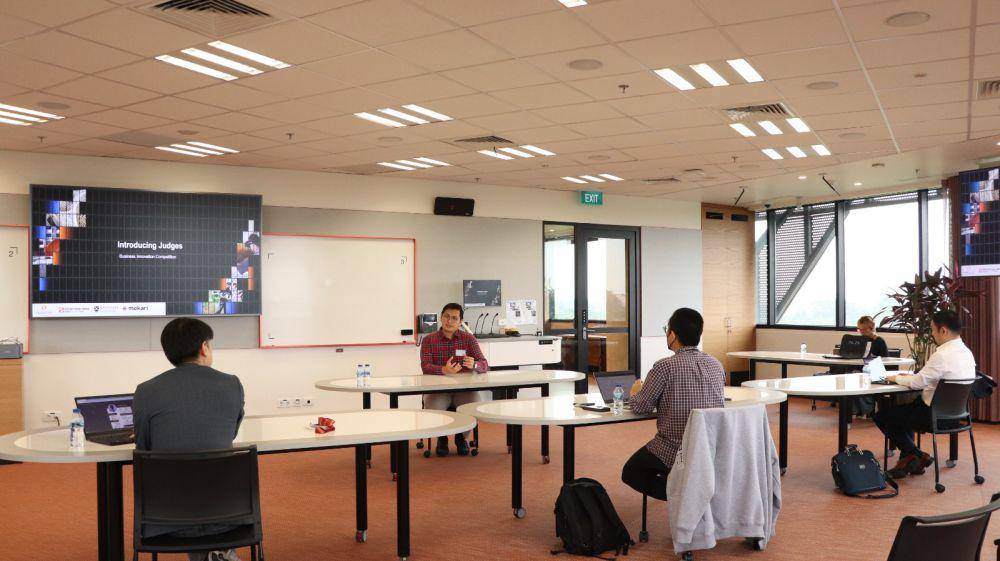 Acara Business Innovation Scholarship yang diselenggarakan oleh Monash University Indonesia, Mekari, dan Digital Hub BSD City