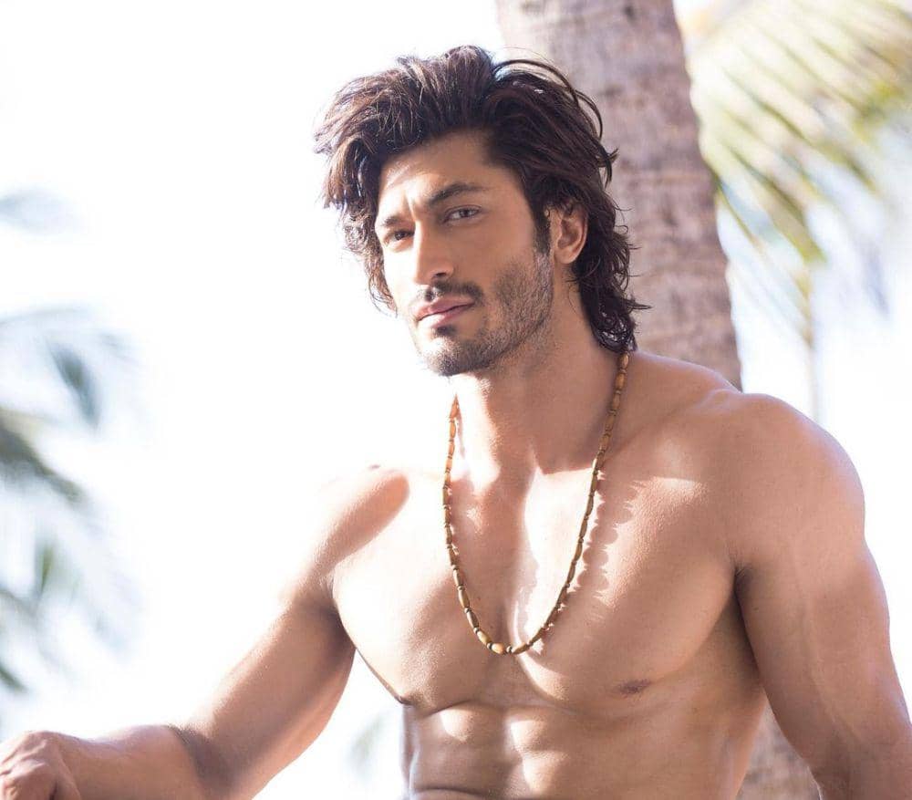 Vidyut Jamwal (instagram.com/mevidyutjammwal)
