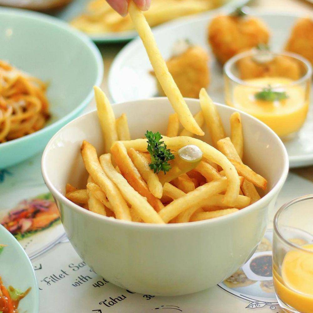 Happynest Cafe (instagram.com/happynests.id)