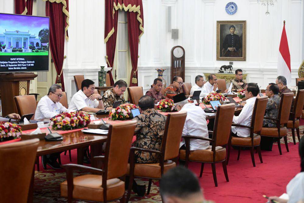 Ada Wishnutama di Ratas soal TikTok, Menkop: Diundang sebagai Expert