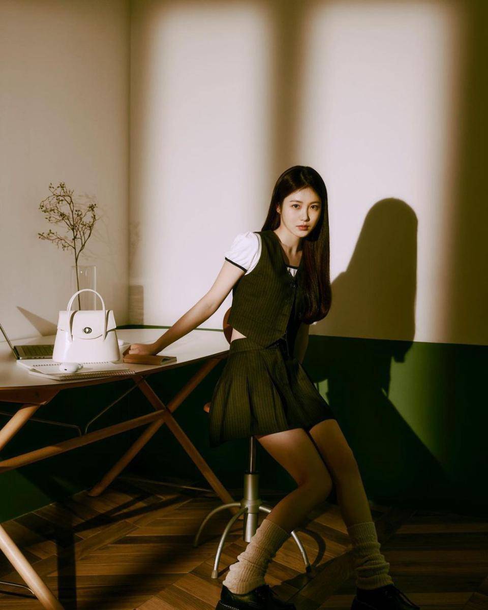 Shin Ye Eun (instagram.com/__shinyeeun)