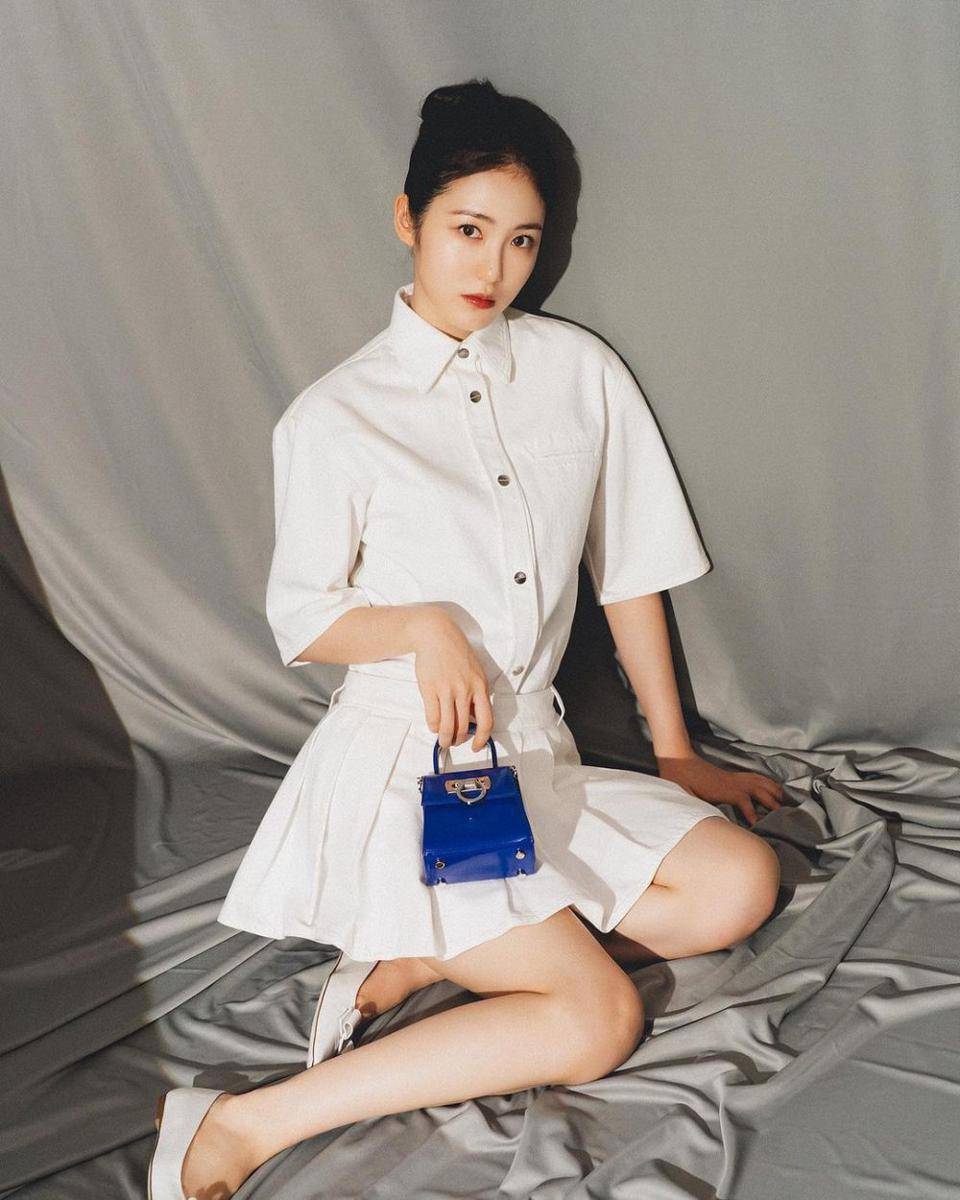 Shin Ye Eun (instagram.com/__shinyeeun)
