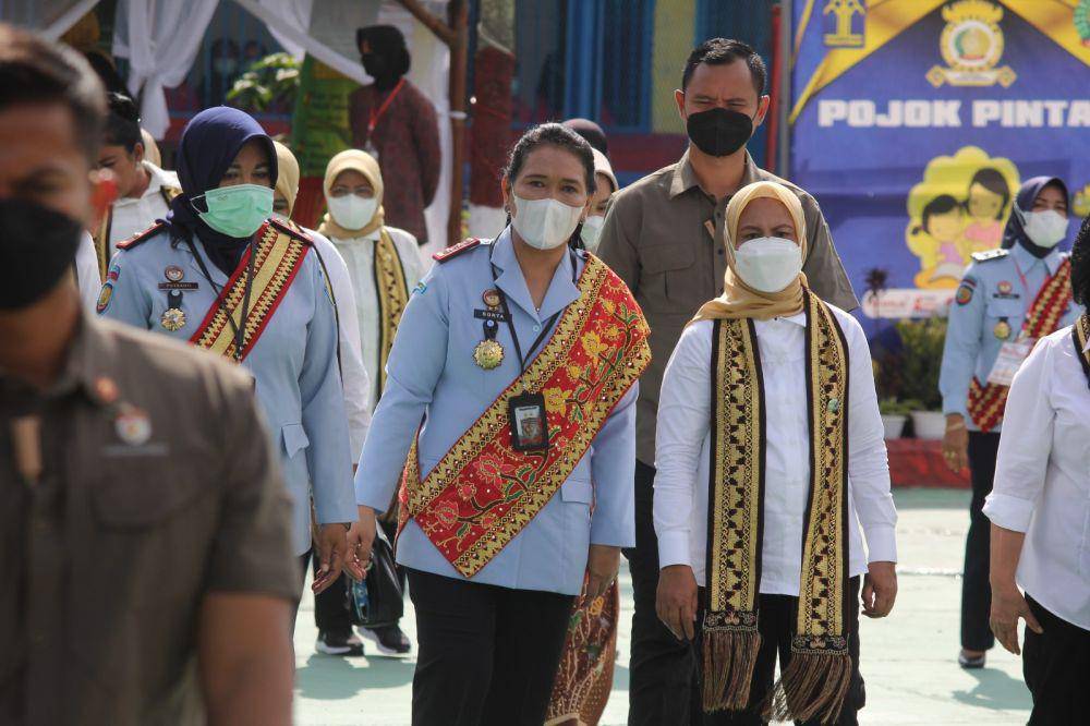Sosok Kakanwil Kemenkumham Lampung, Sorta Delima Lumban Tobing. (Dok. Kanwil Kemenkumham Lampung).