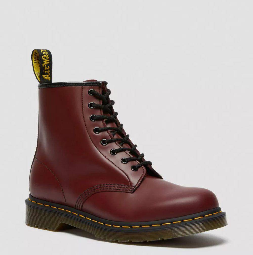 Dr. Martens 1460 (drmartens.com)