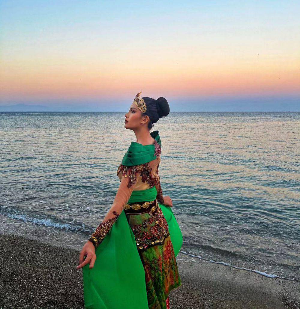 Potret Kompilasi Sahida Sheik di Ajang Miss Aura International 2023 (Instagram.com/yayasanduniamegabintang)