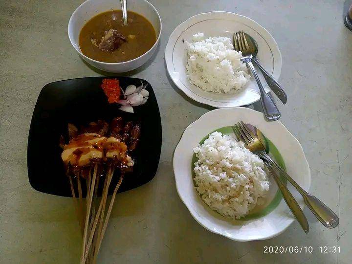 Sate kambing. (Facebook.com/Sate kambing kang ipin)