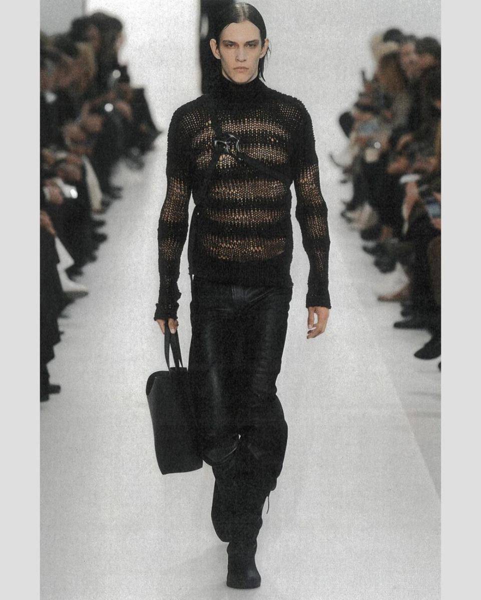 Koleksi Spring/Summer 2024 Heliot Emil di Paris Fashion Week 2023. (instagram.com/heliot_emil)