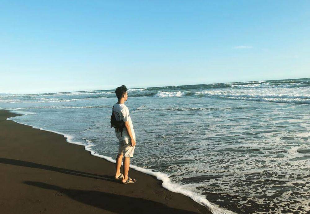 Pantai Sodong (instagram.com/arib_sh)