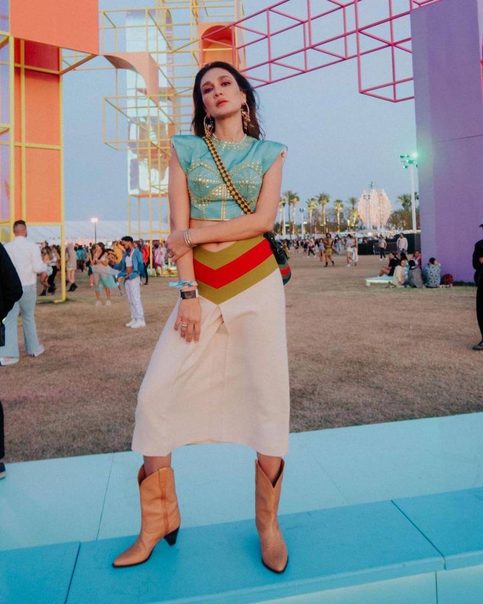 Luna Maya (instagram.com/lunamaya)