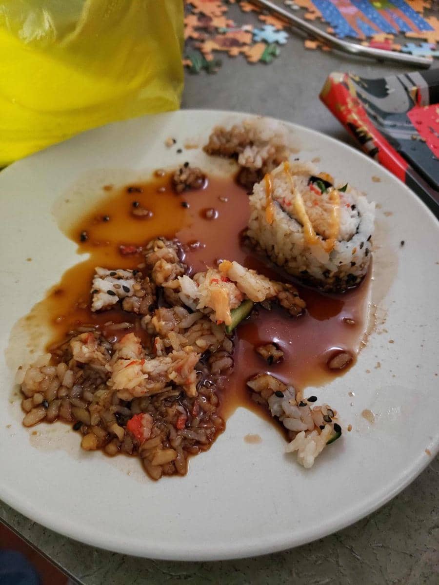 momen ngeselin karena sushi (reddit.com/user/bidobotskerts)