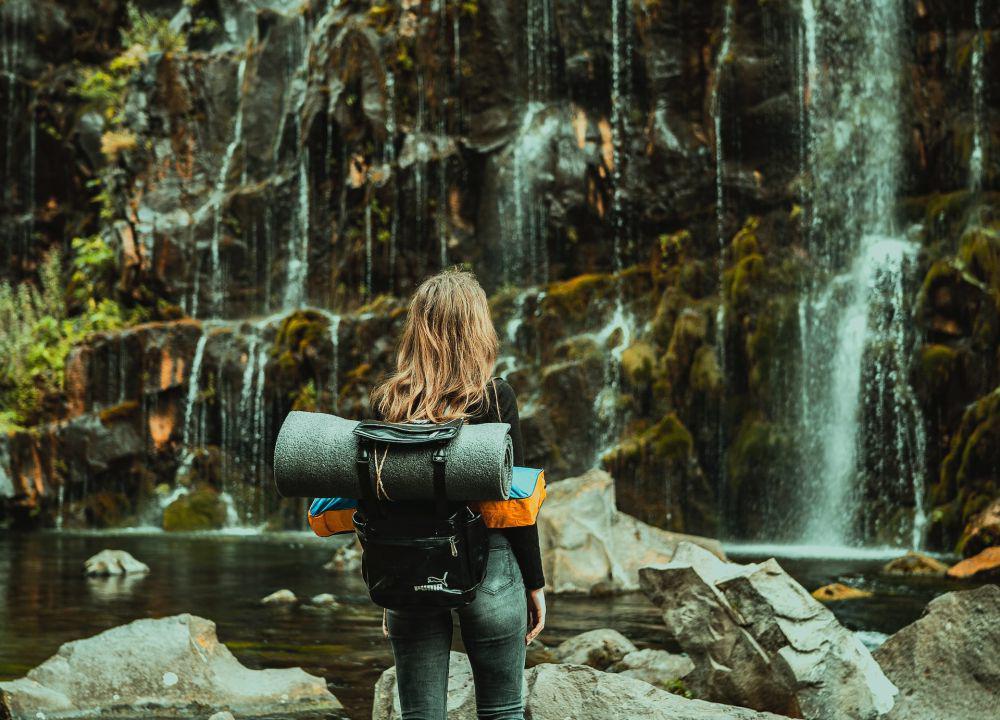 9 Hadiah yang Cocok untuk Teman yang Hobi Travelling