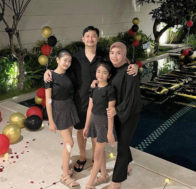 potret kejutan ultah Angga Wijaya (Instagram.com/anggawijaya88)