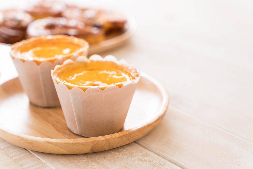 puding pisang karamel (freepik.com/topntp26)