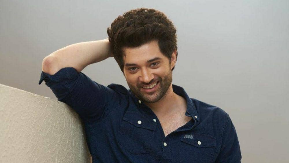 7 Pesona Rajveer Deol, Putra Sunny Deol yang Memutuskan Debut Akting