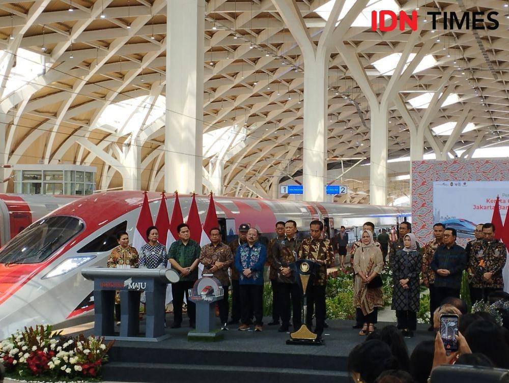 Presiden Jokowi resmikan kereta Cepat