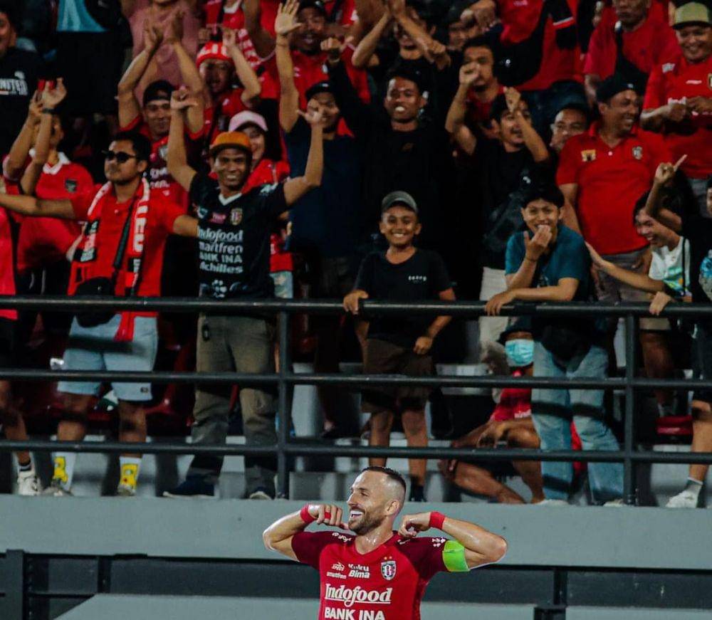 Suporter Bali United. (baliutd.com)