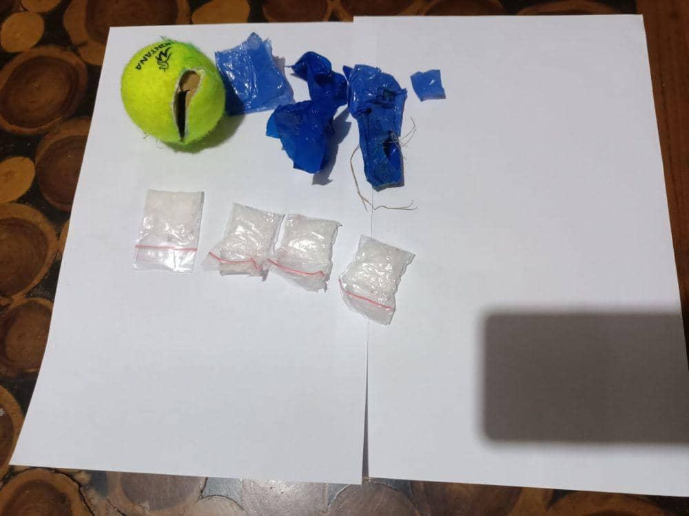 Ditemukan Bola Tenis di Lapas Kedungpane, Isinya Sabu 19,68 Gram