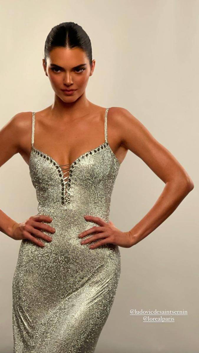 Gaya Publik Figur di L'Oréal Paris Le Défilé (instagram.com/kendalljenner)