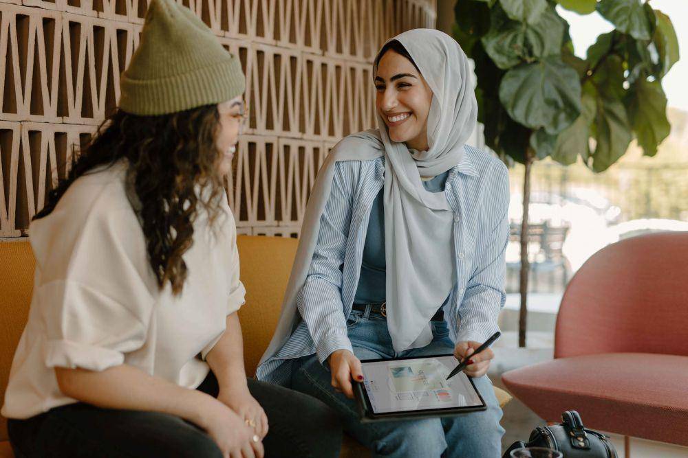 ilustrasi sahabat karib (unsplash.com/Microsoft 365)