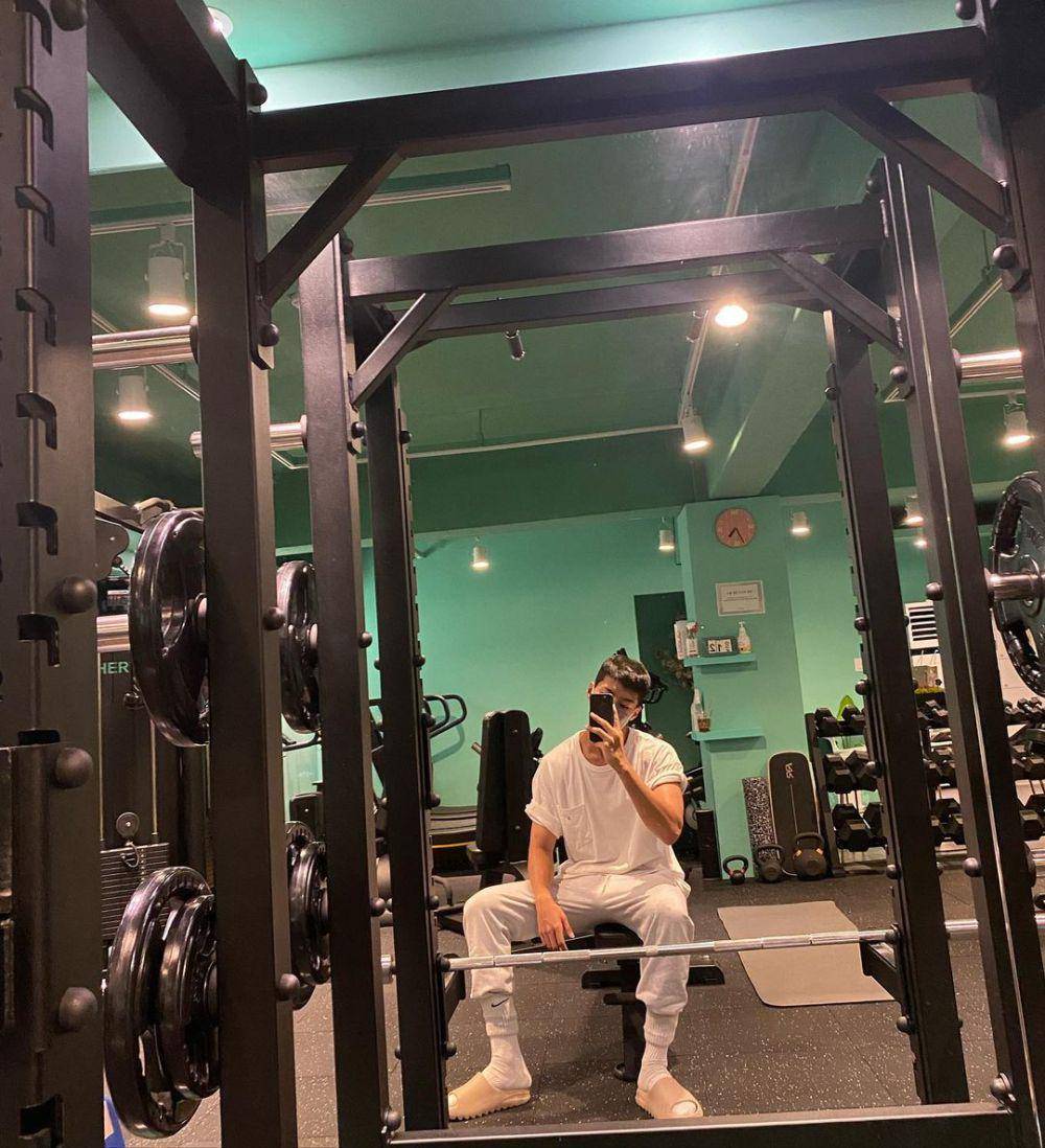 Ryeoun (instagram.com/_ryeoun)