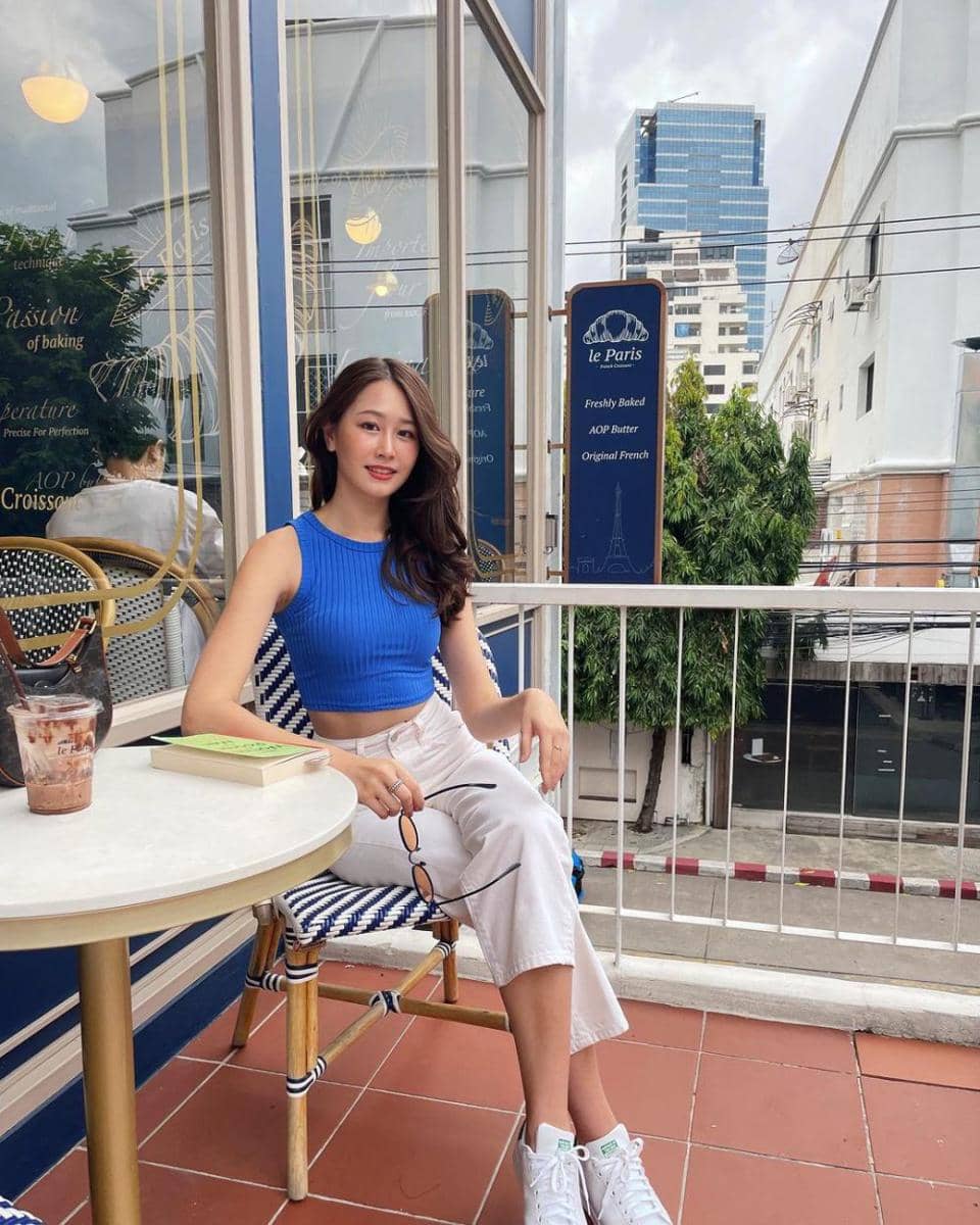 ide sleeveless outfit ala Neen Suwanamas (instagram.com/neenneeen)