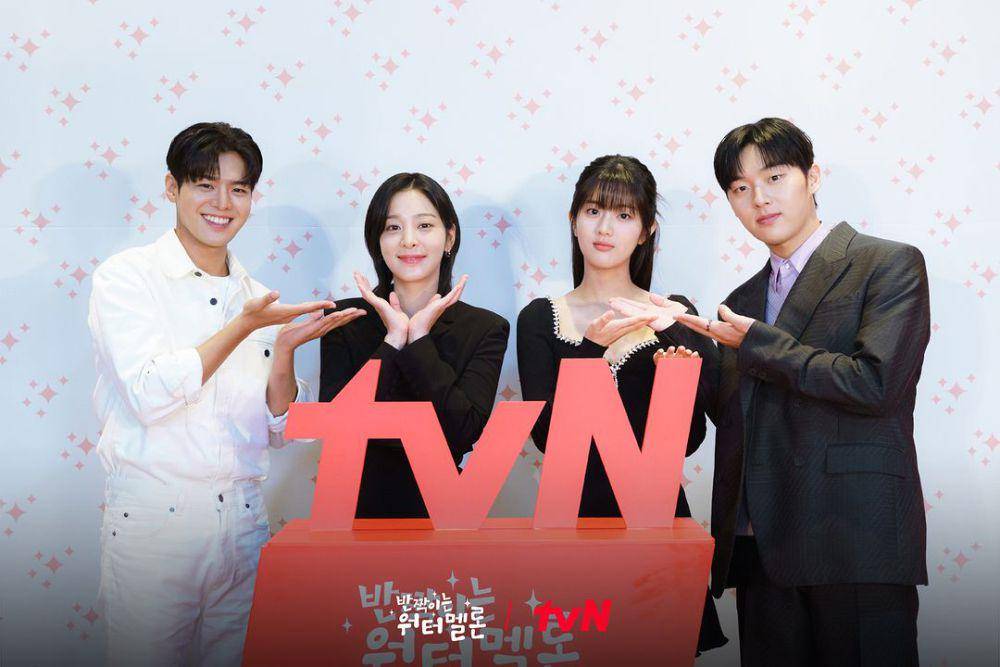 Ryeo Un, Seol In Ah, Shin Eun Soo, dan Choi Hyun Wook sebagai pemeran utama drama Twinkling Watermelon (instagram.com/tvn_drama)