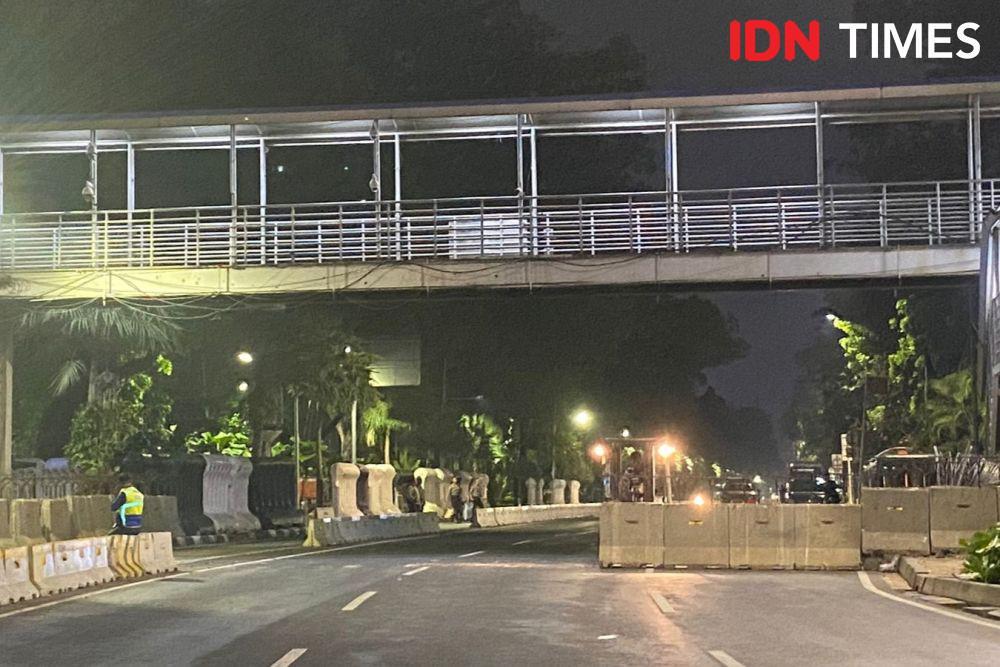 Buruh Tinggalkan Kawasan Patung Kuda, Jalan Merdeka Barat Mulai Normal