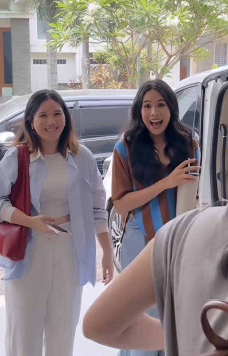 potret Maudy Ayunda main ke rumah Denny Sumargo (Instagram.com/sumargodenny)