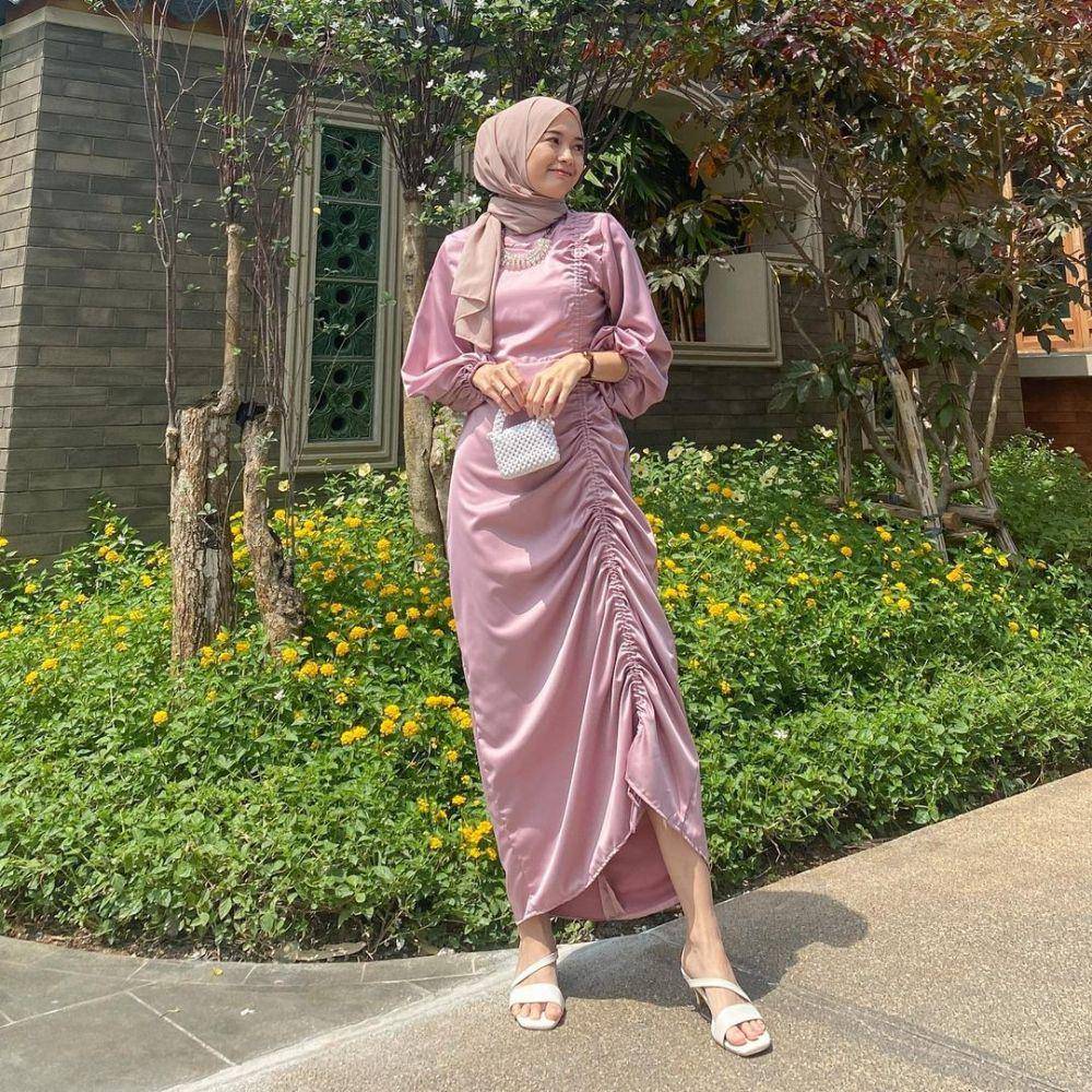 inspirasi OOTD ala Anny Shofia (instagram.com/annyshofia)