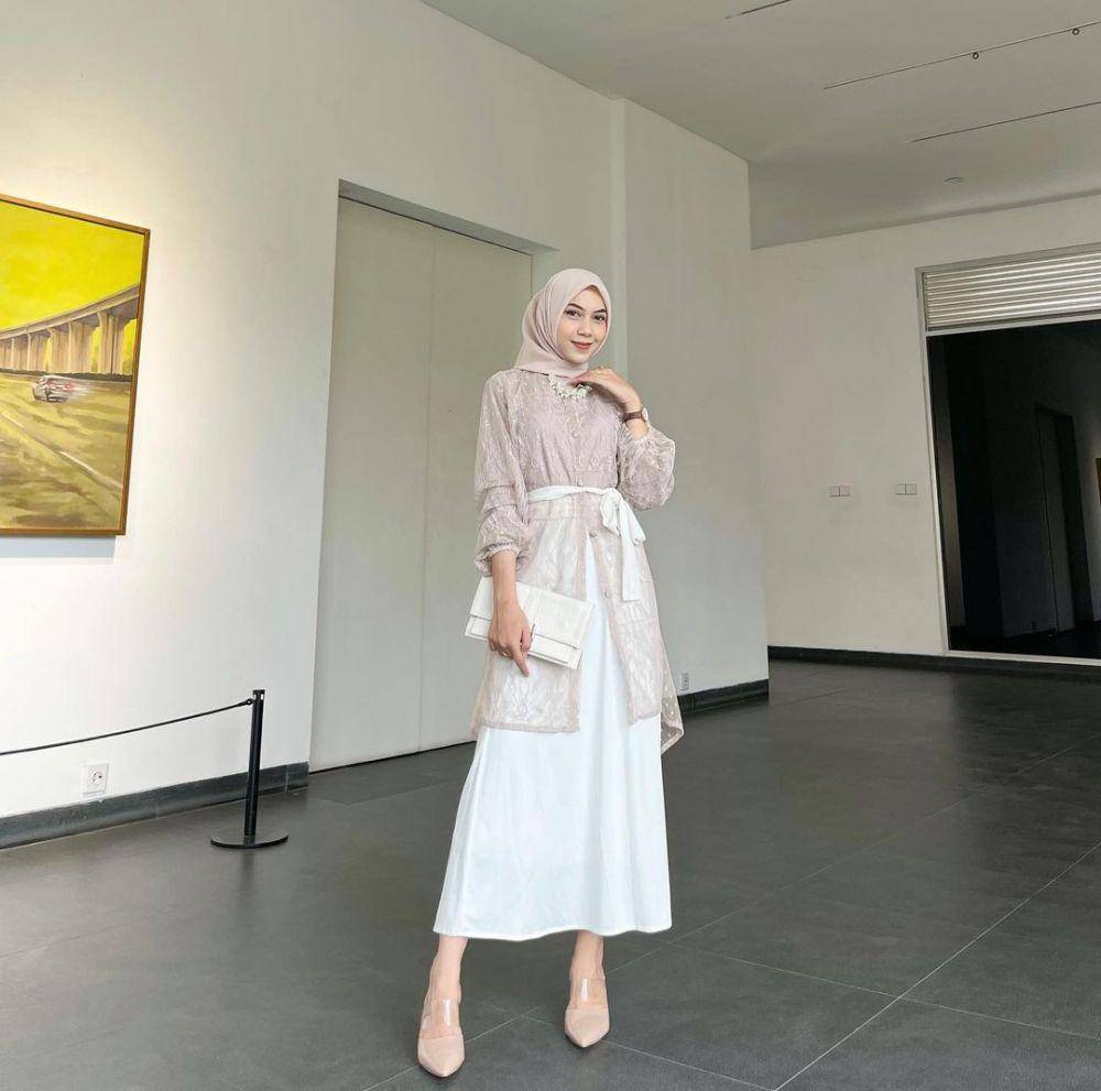 inspirasi OOTD ala Nurmaidah (instagram.com/nrmaidh_)