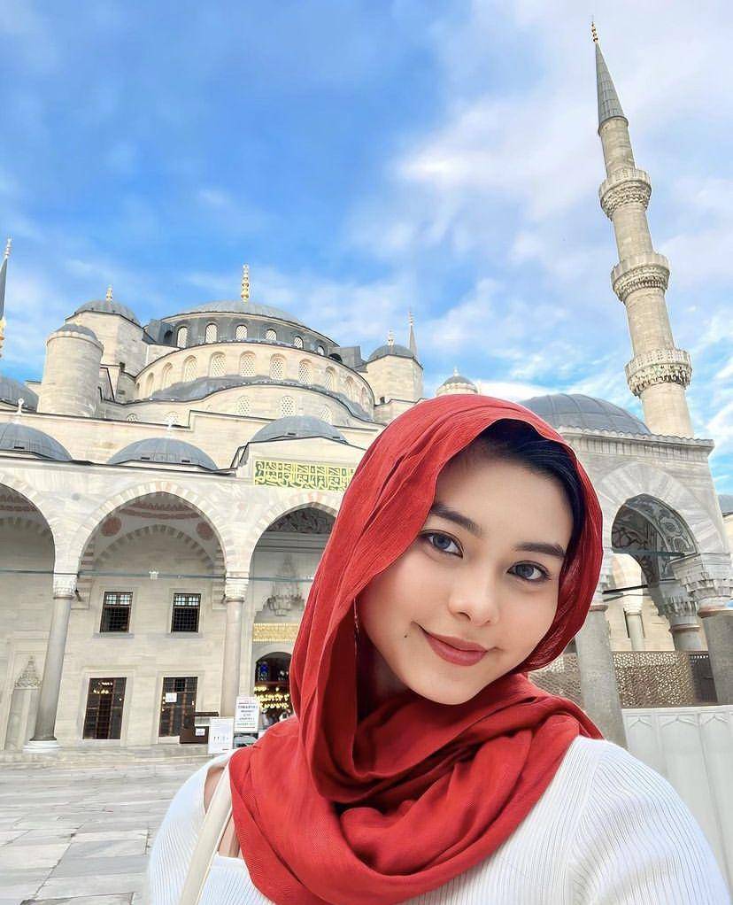 potret Cesen babymoon ke Turki (Instagram.com/ceseniy)