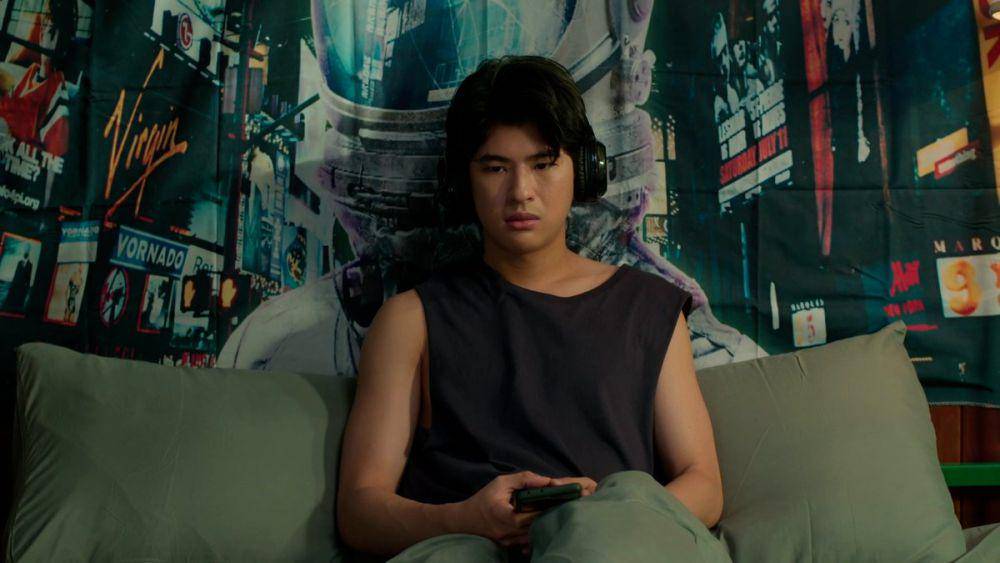 Mark Pakin dalam cuplikan serial Only Friends. (twitter.com/GMMTV)