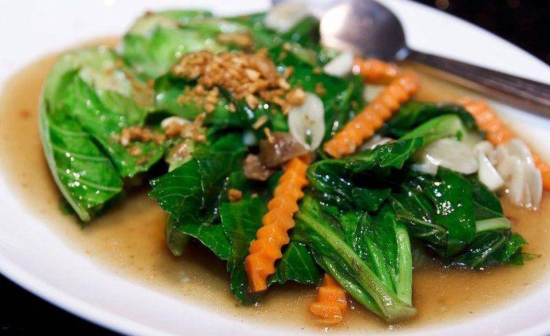 ilustrasi kailan tumis ala Thailand (magazine.foodpanda.my)