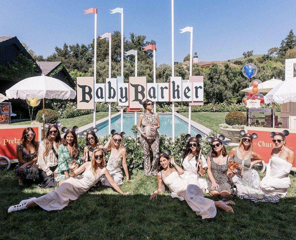 Baby shower Kourtney Kardashian (instagram.com/kourtneykardash)