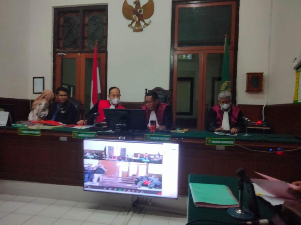 Fakta Anggota TNI Bersama Kekasih Gelap Bakar Istri Sah