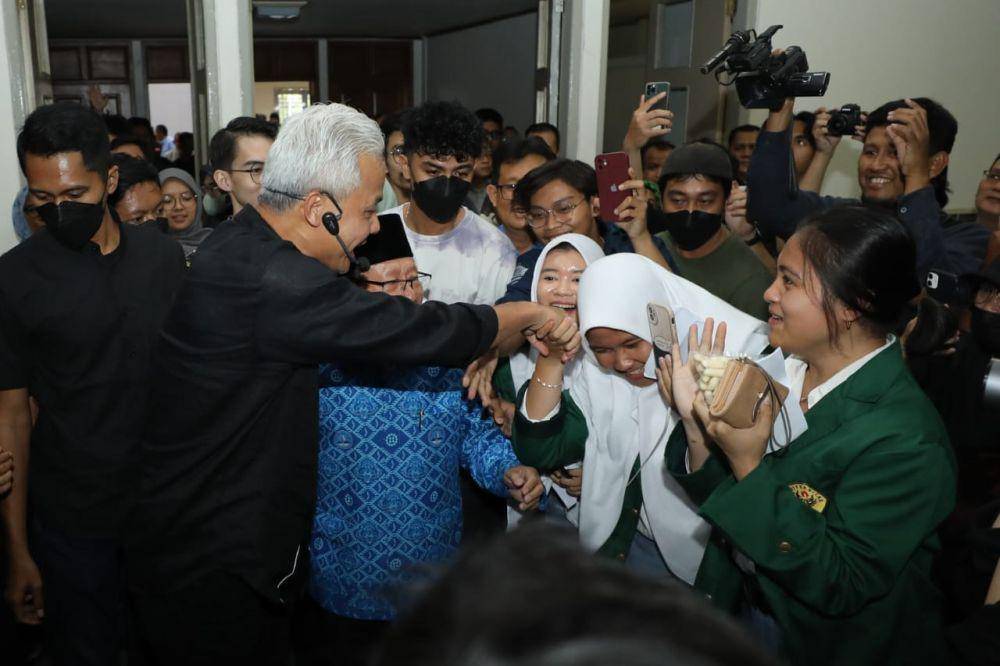 Ganjar Pranowo mengisi kuliah umum di Universitas Pasundan (Unpas), Bandung, Jawa Barat (IDN Times/Istimewa)