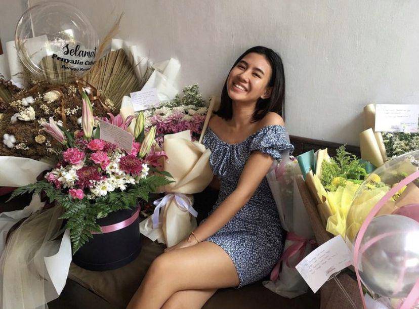 koleksi fit to body dress ala Shenina Cinnamon (instagram.com/shenacinnamon)