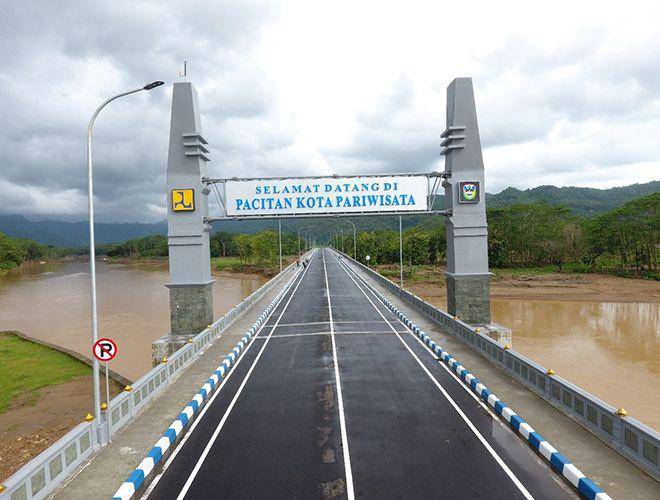 Jembatan Grindulu, Pacitan (dok. nindyakarya.co.id)