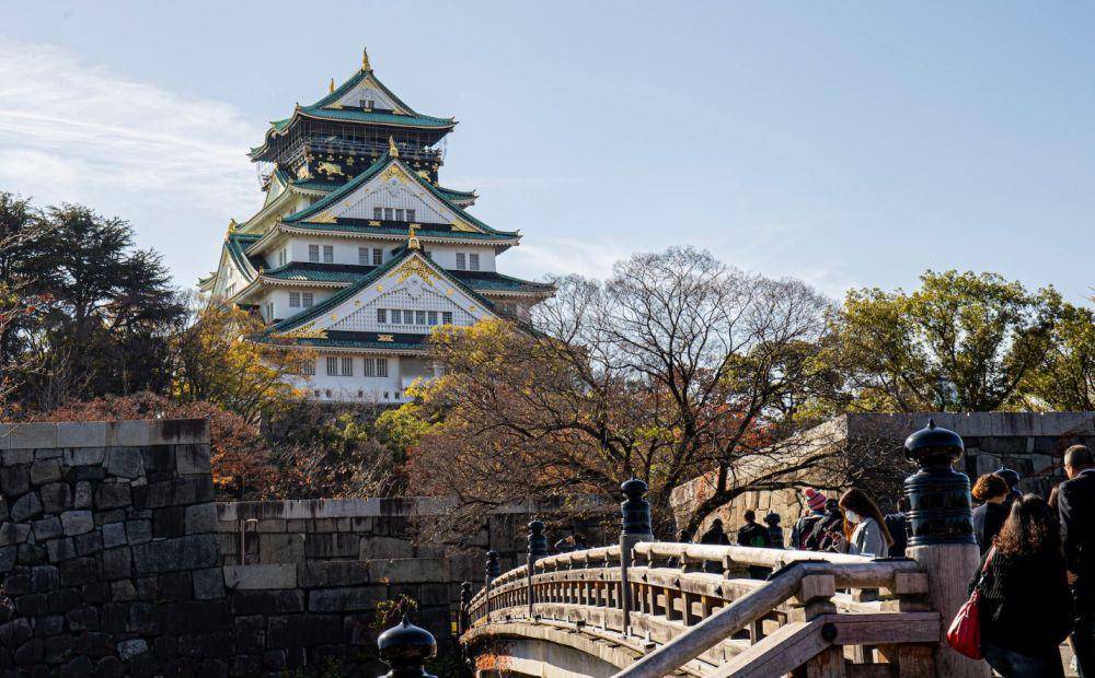 Osaka Castle (unsplash.com/hk_kenc)
