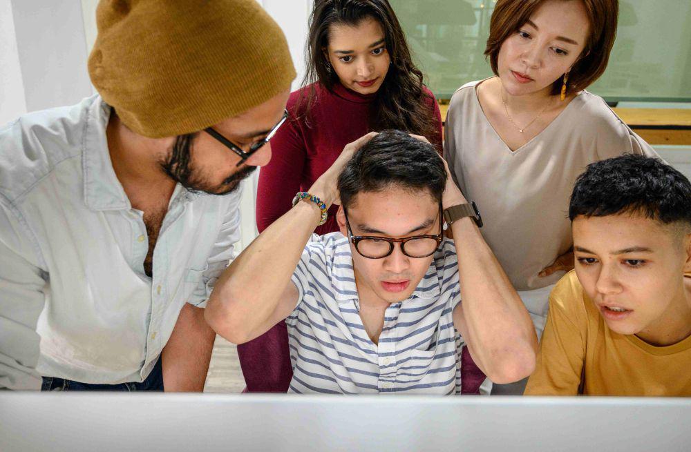 5 Tips Gak Tergesa-gesa saat Deadline Kerja Hampir Tiba