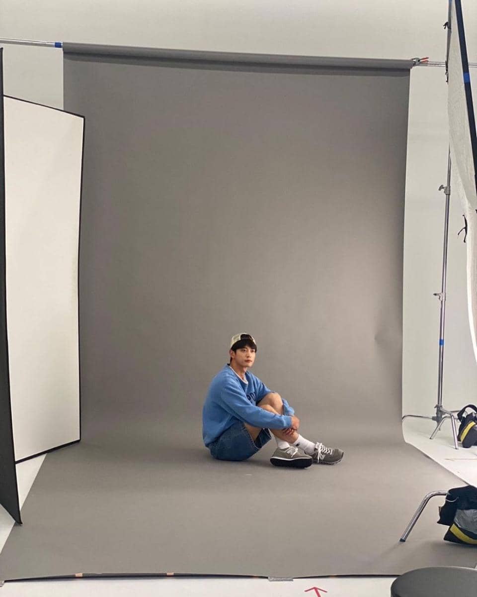 short pants ala Minho SHINee (instagram.com/choiminho_1209)