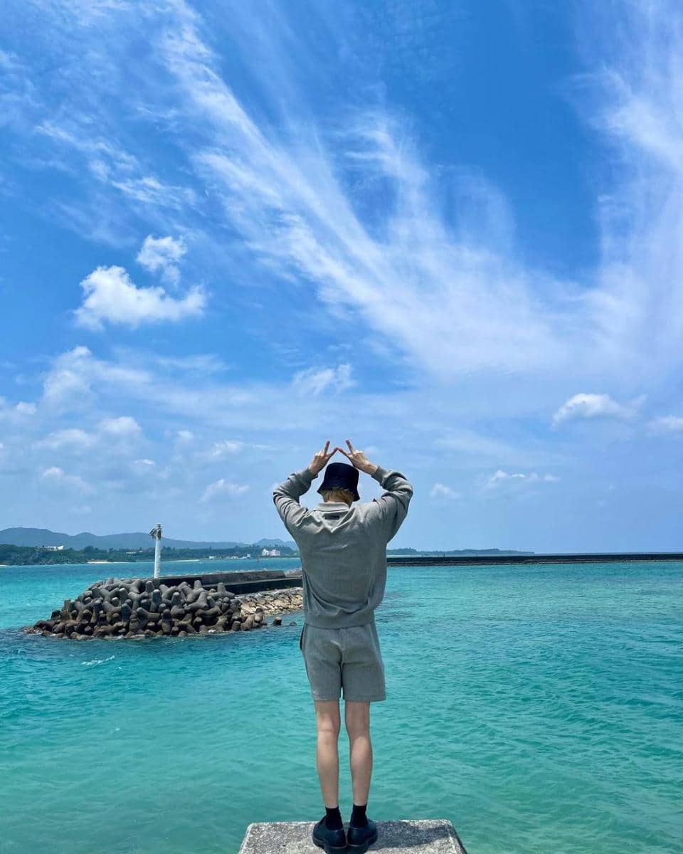 short pants ala Taemin SHINee (instagram.com/xoalsox)