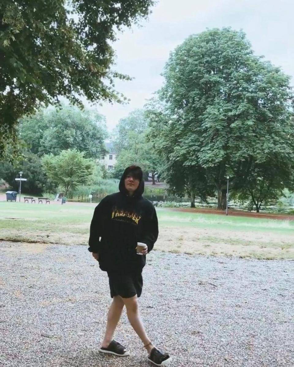 potret Donghyuk iKON (instagram.com/_dong_ii)