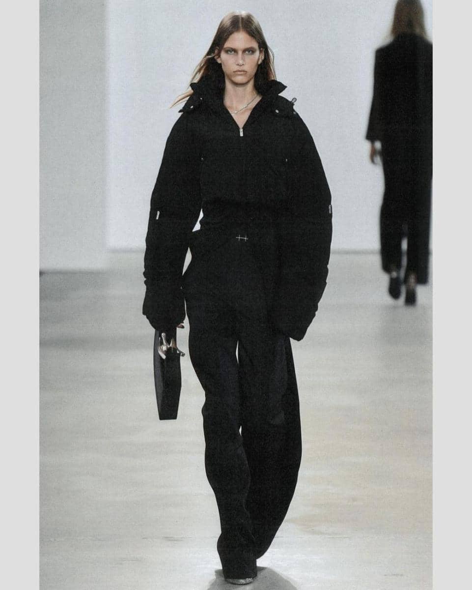 Koleksi Heliot Emil di Paris Fashion Week (instagram.com/heliot_emil)