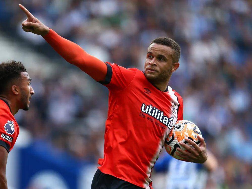 Carlton Morris (premierleague.com)