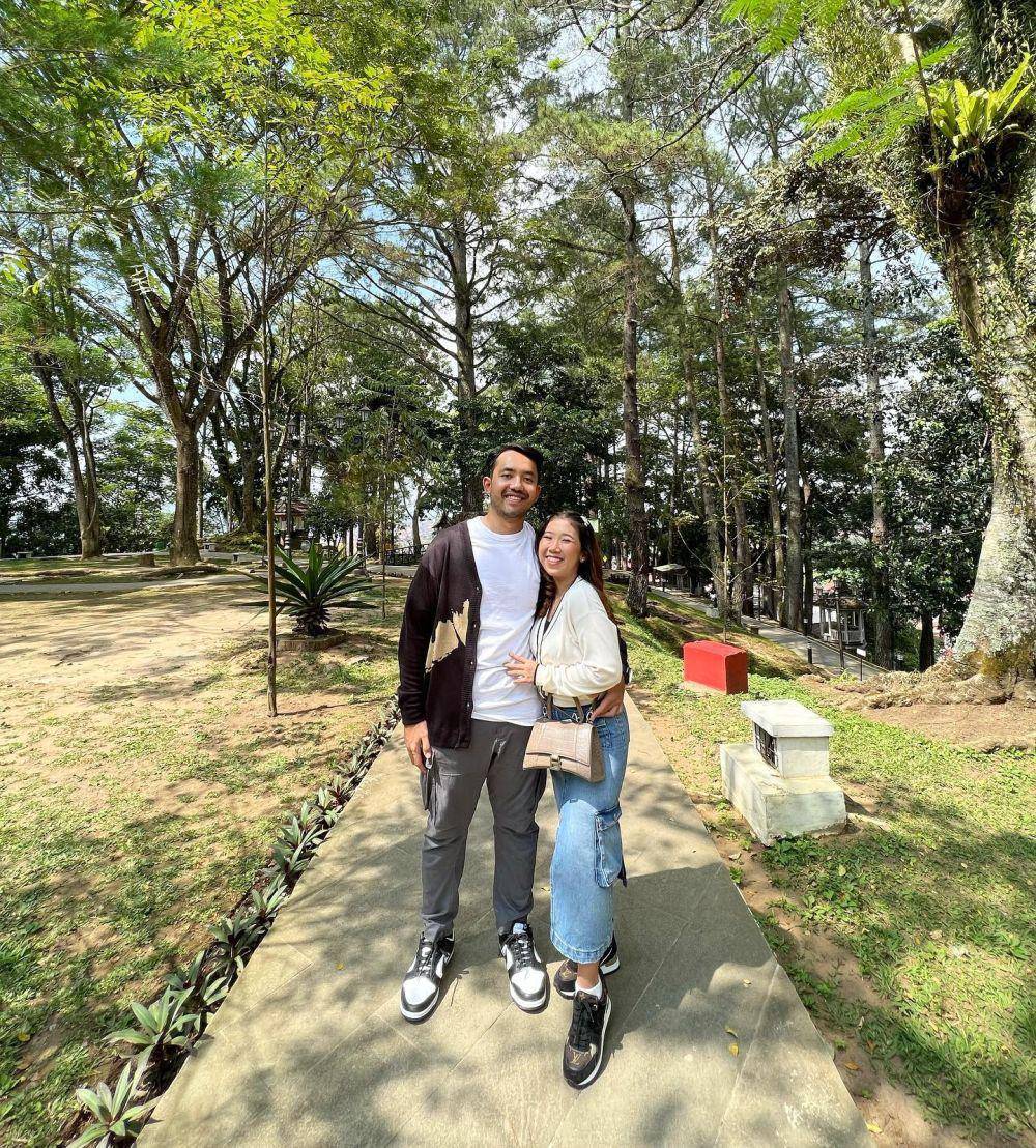 Kiky Saputri di kampung halaman suami (instagram.com/kikysaputrii)