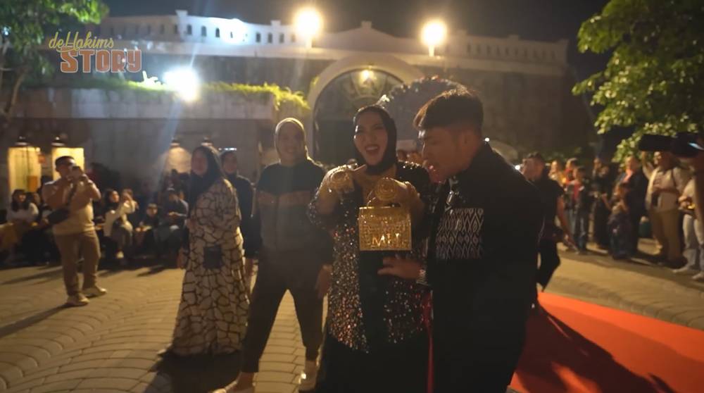 kado ulang tahun Soimah (YouTube.com/ deHakims Story)