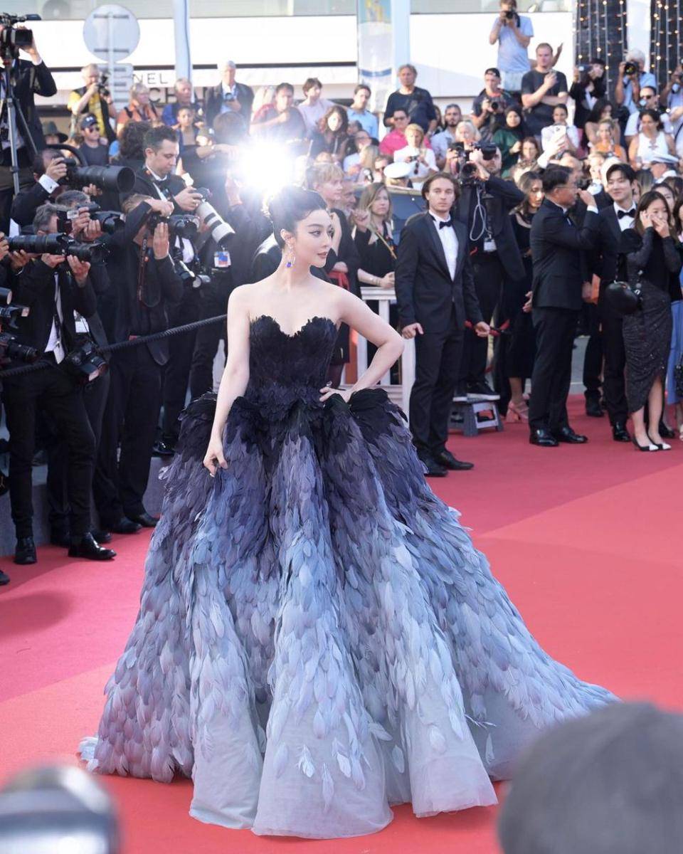 Fan Bingbing di red carpet Festival Film Cannes 2023 (instagram.com/bingbing_fan)