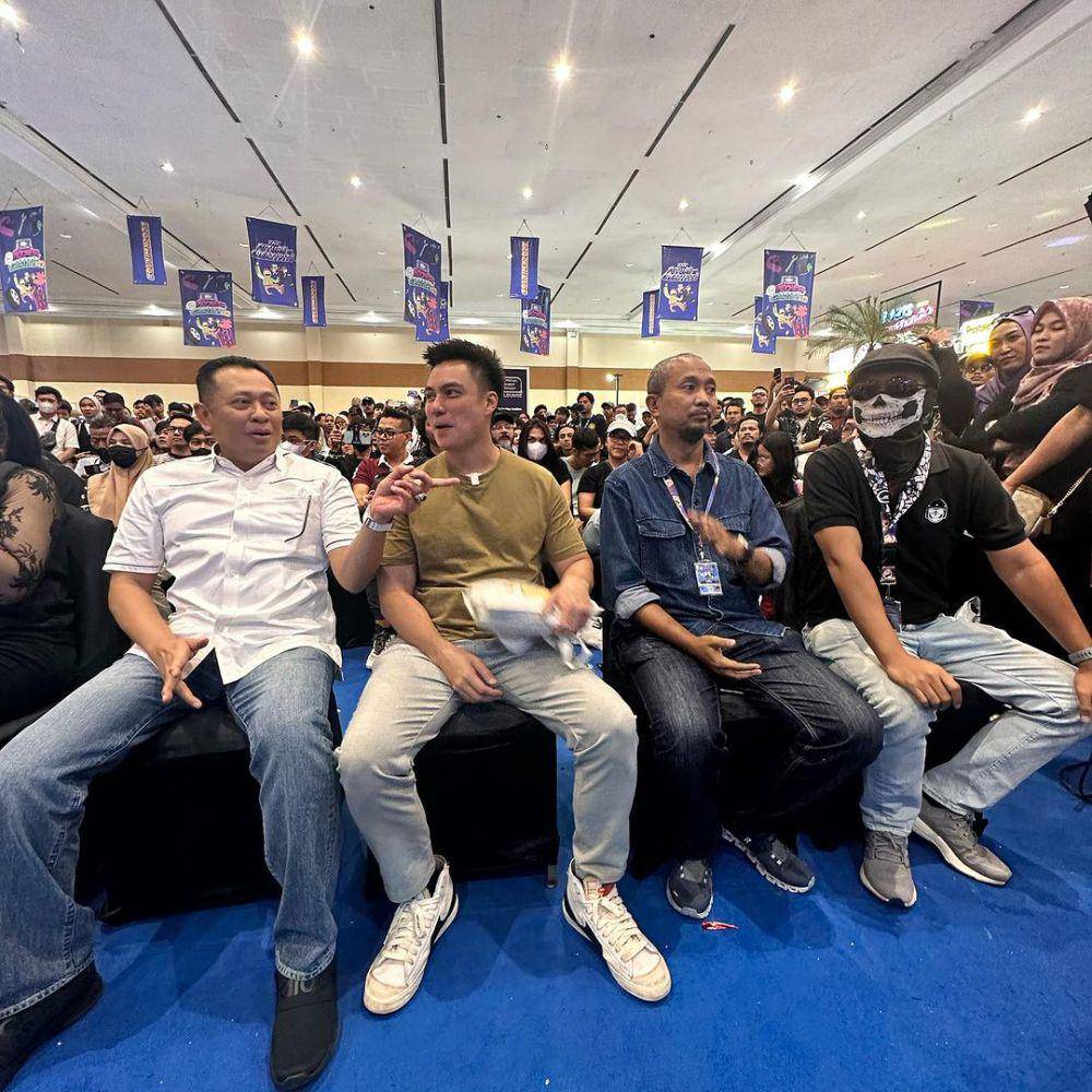 potret Baim Wong dapat juara modifikasi mobil (instagram.com/baimwong)